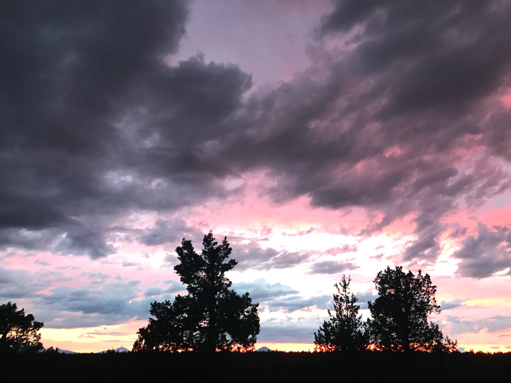 The breathtaking skies of Central Oregon