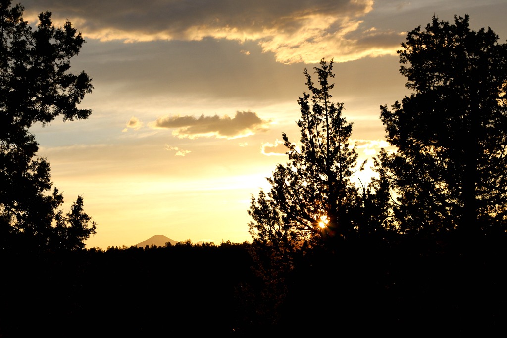 The breathtaking skies of Central Oregon