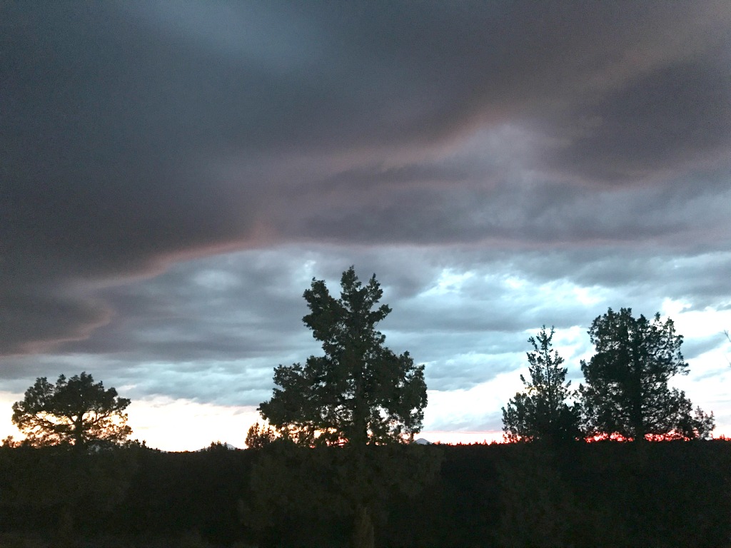 The breathtaking skies of Central Oregon